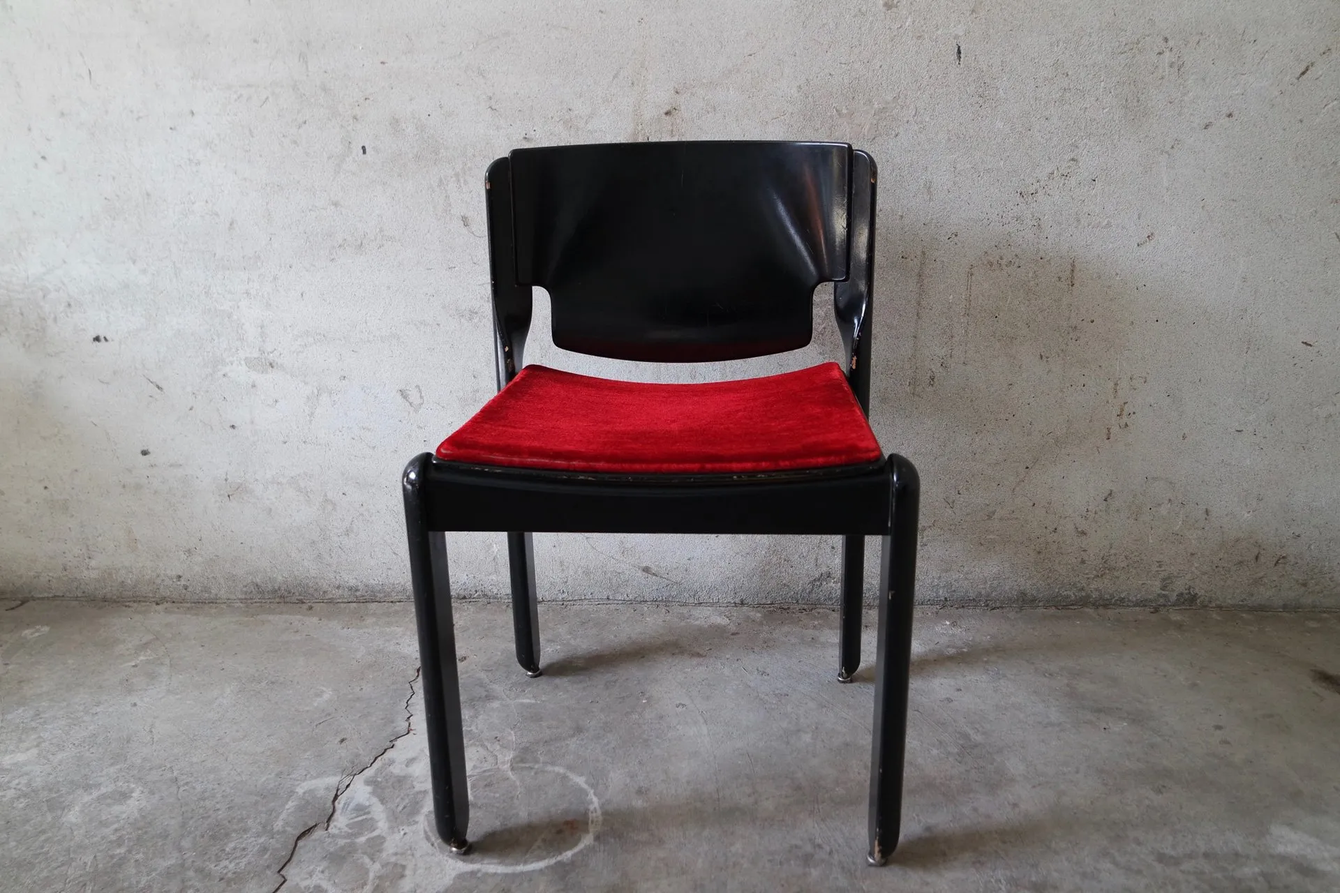 Cassina Vico Magistretti 122 1967