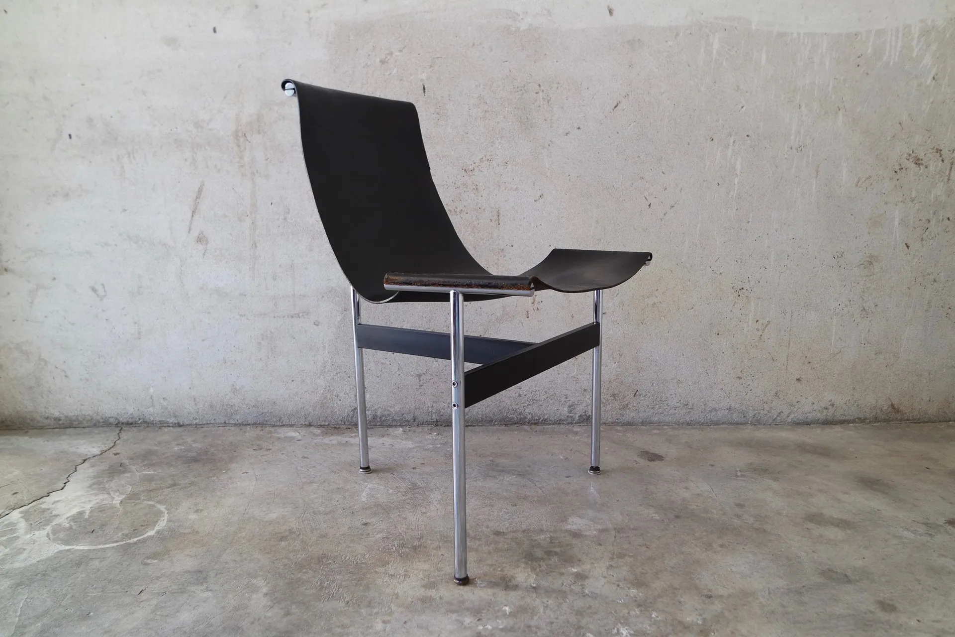 Laverne International William Katavolos Ross Littell & Douglas Kelly T Chair no. 4LC 1952