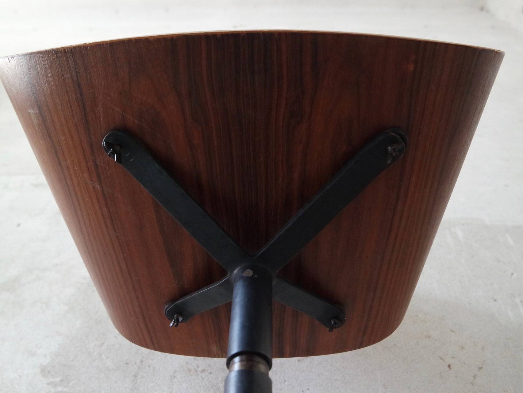 Poltronova Curved Plywood 1950