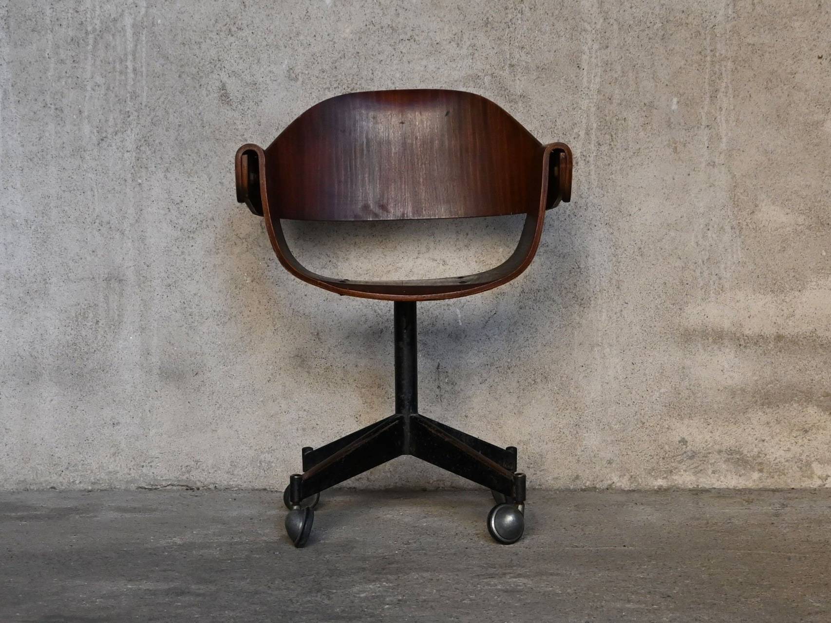 Curved Wood Industry by Carlo Ratti Genziana 1958