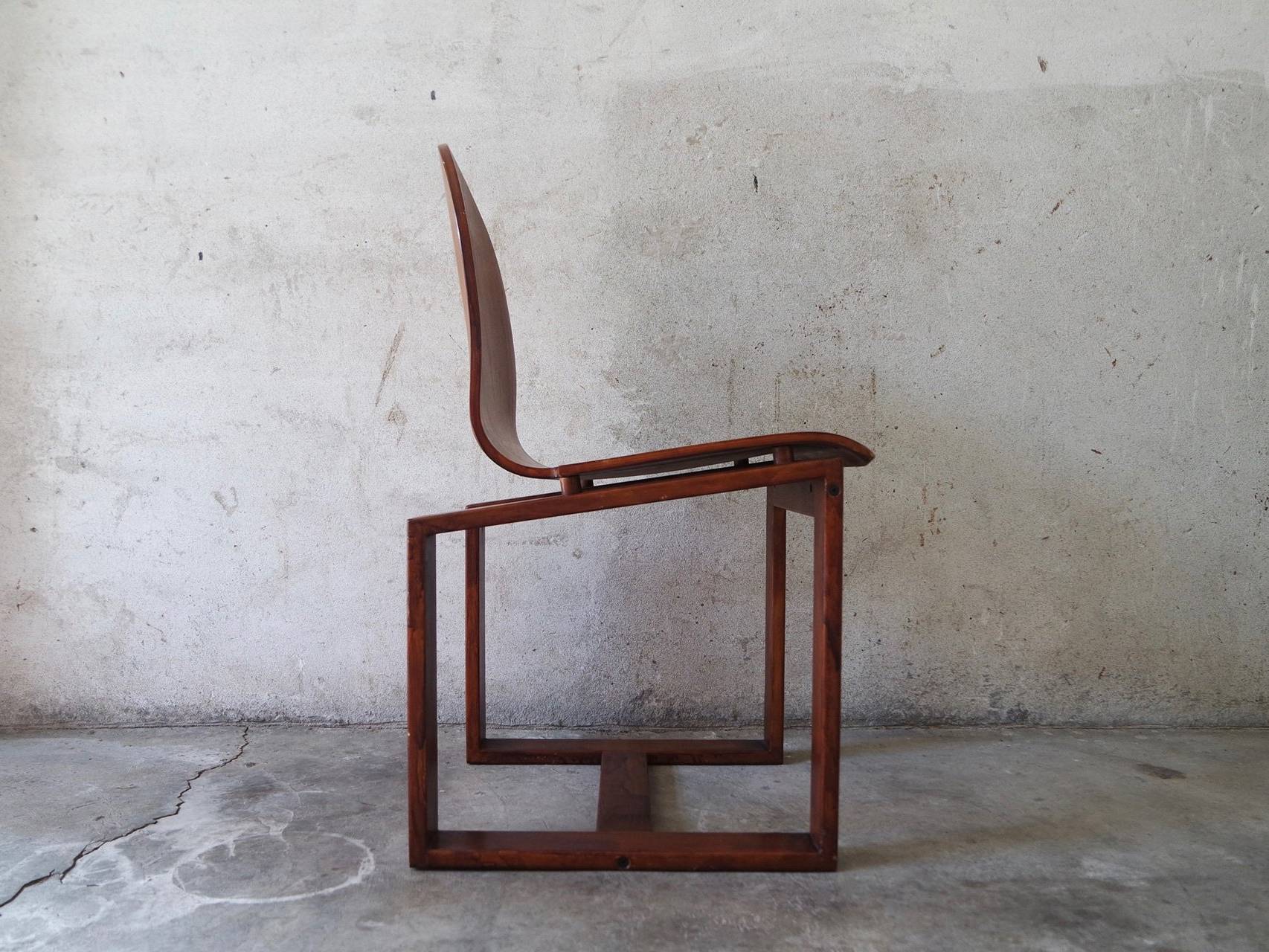 Curved Plywood Chair 1970