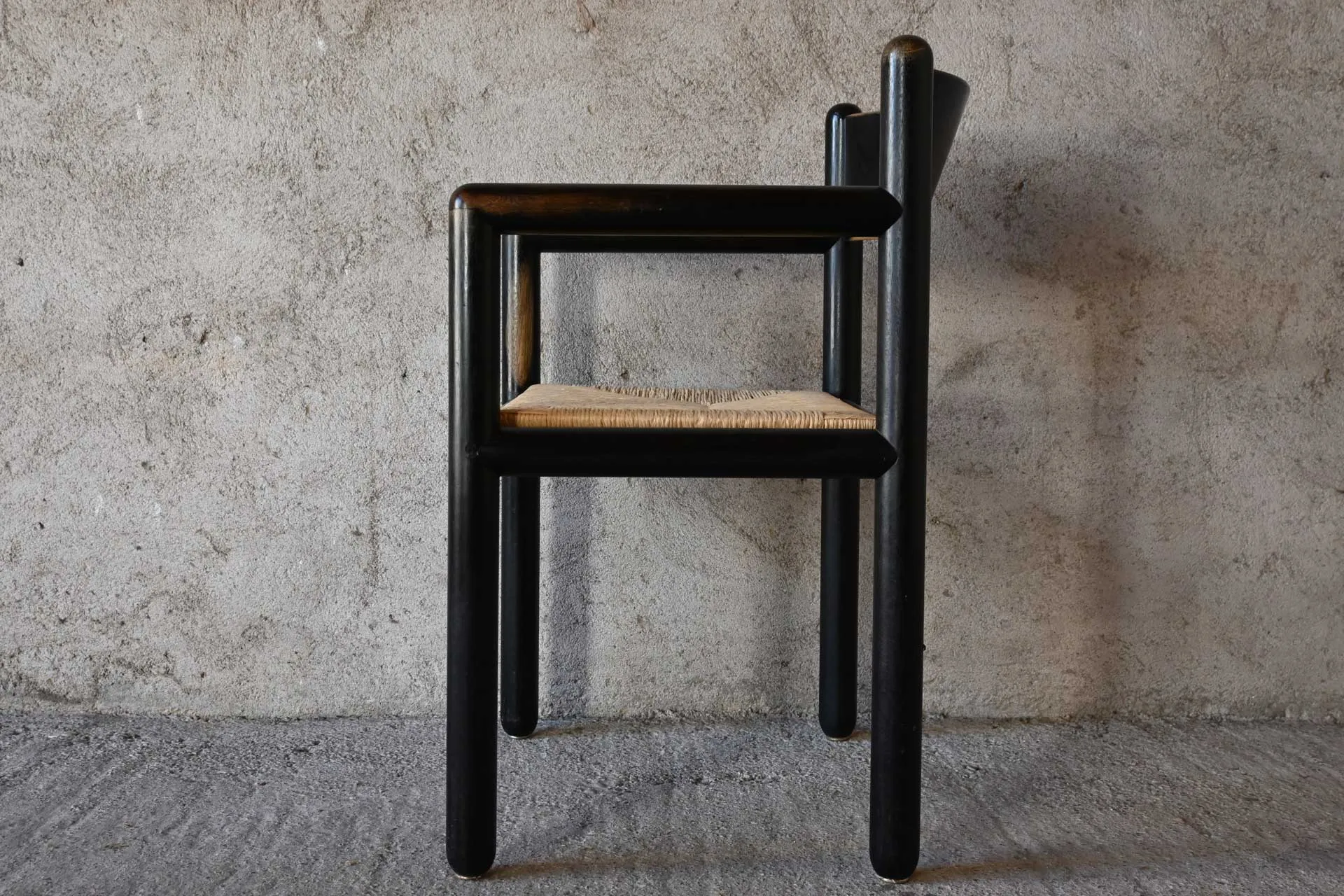 Pierluigi Ghianda Lella and Massimo Vignelli Acorn 1974