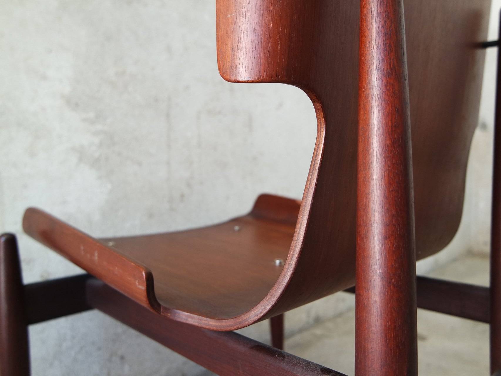 Armchair in Curved Plywood Barovero Turin 1961