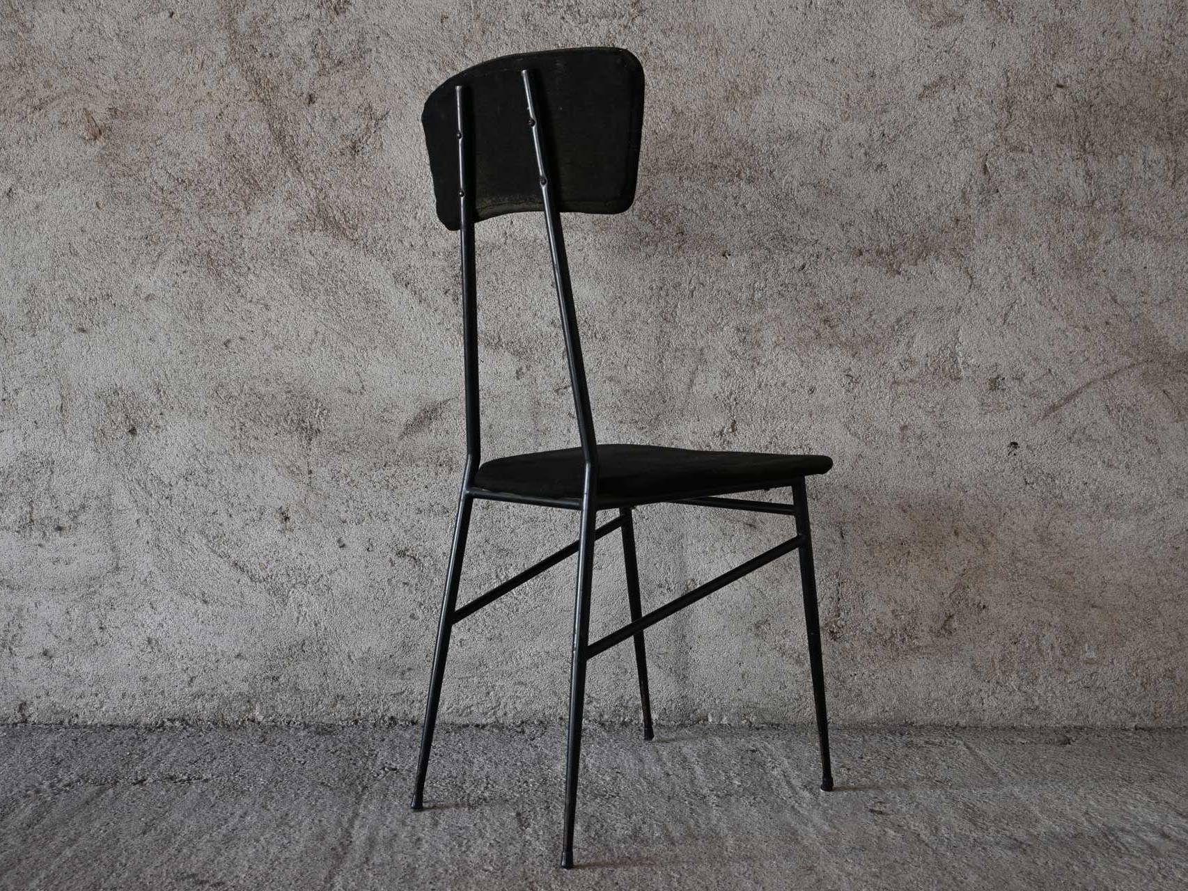 Iron and Velvet Round Chair 50s 1950