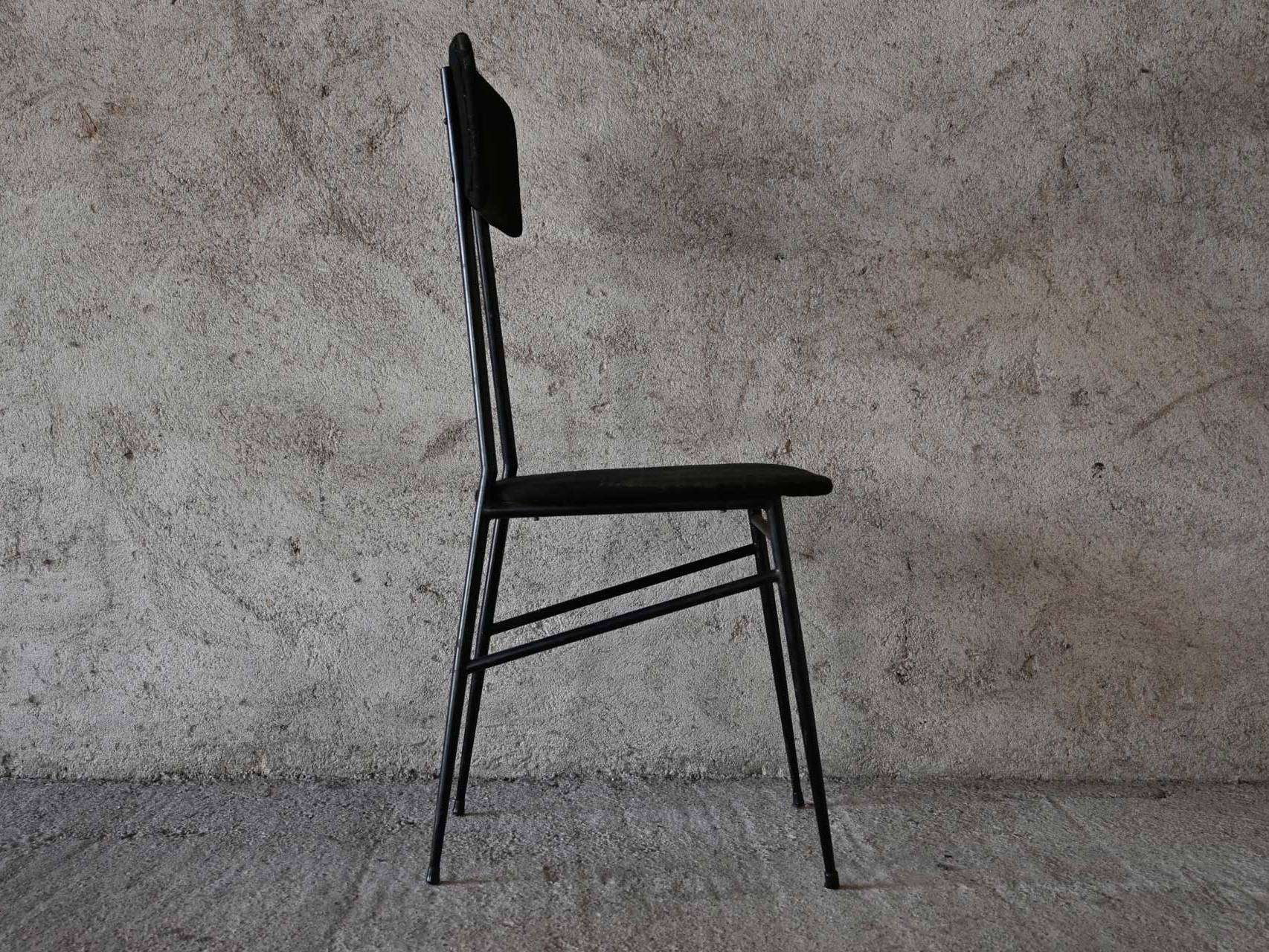 Iron and Velvet Round Chair 50s 1950