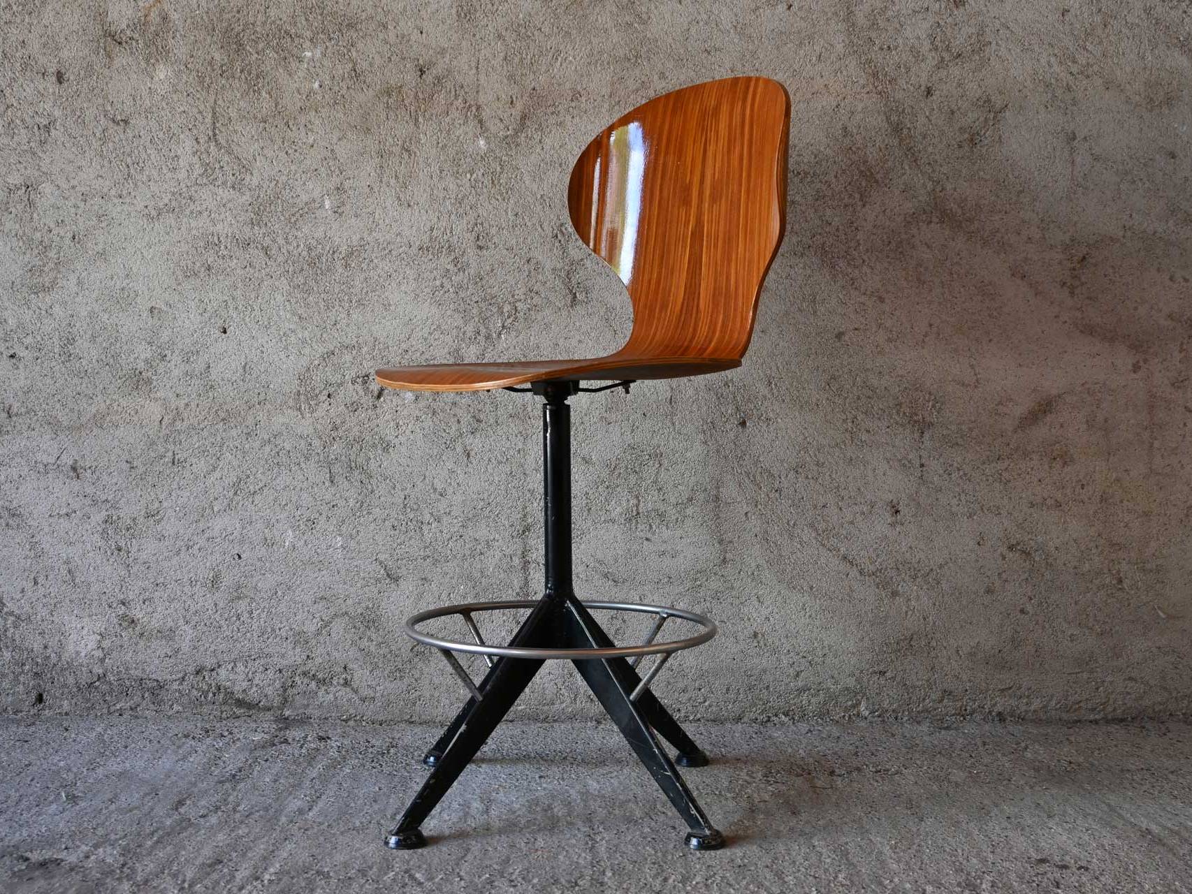Curved Wood Industry by Carlo Ratti T. Lulli/G 1950