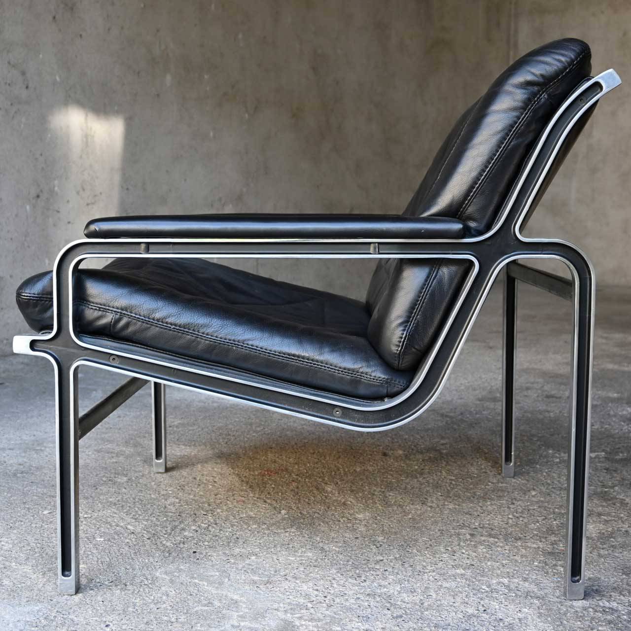 Strässle International Andre Vandenbeuck Aluline 1960