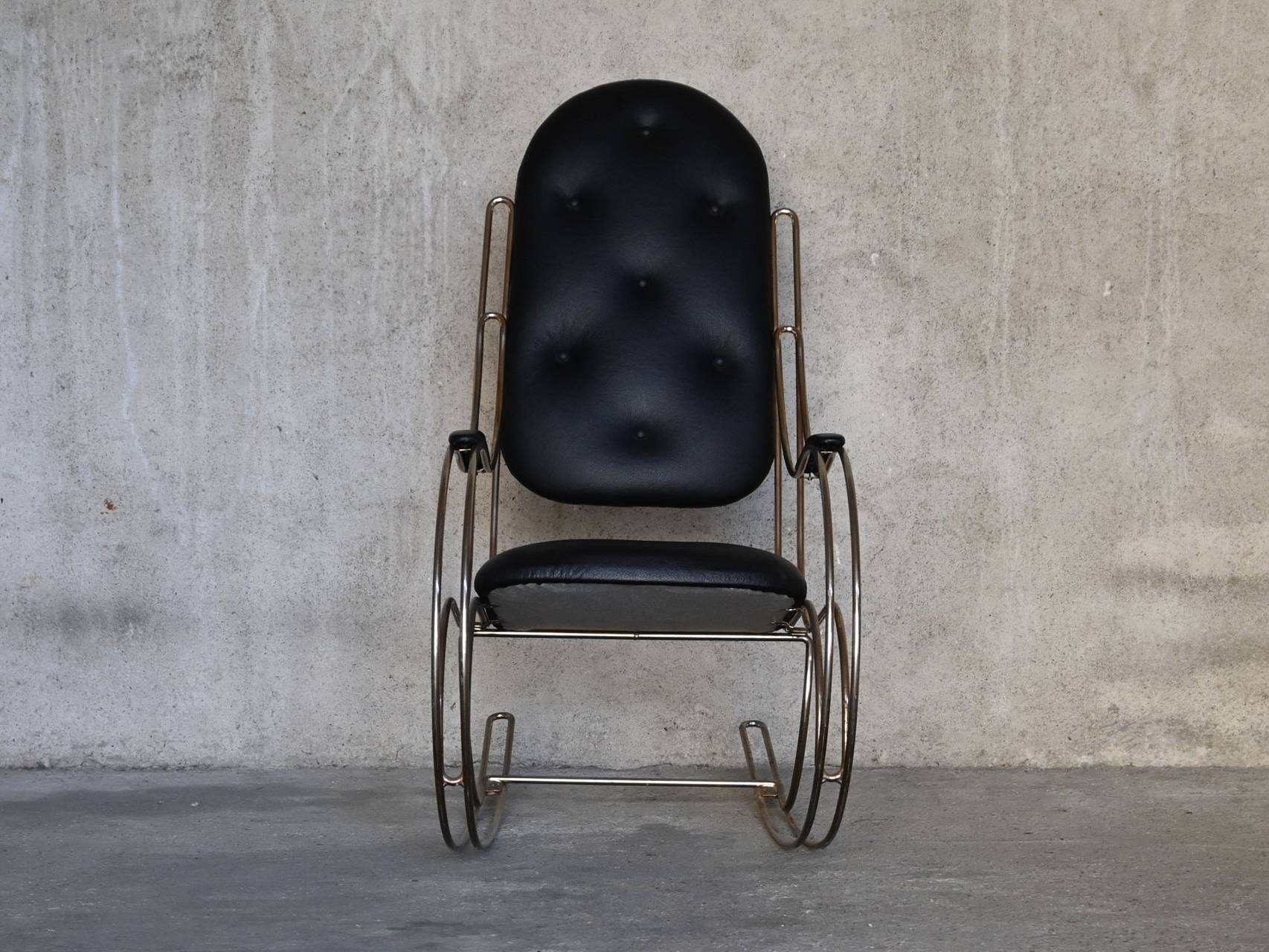 Sedia a Dondolo Ottone 1970