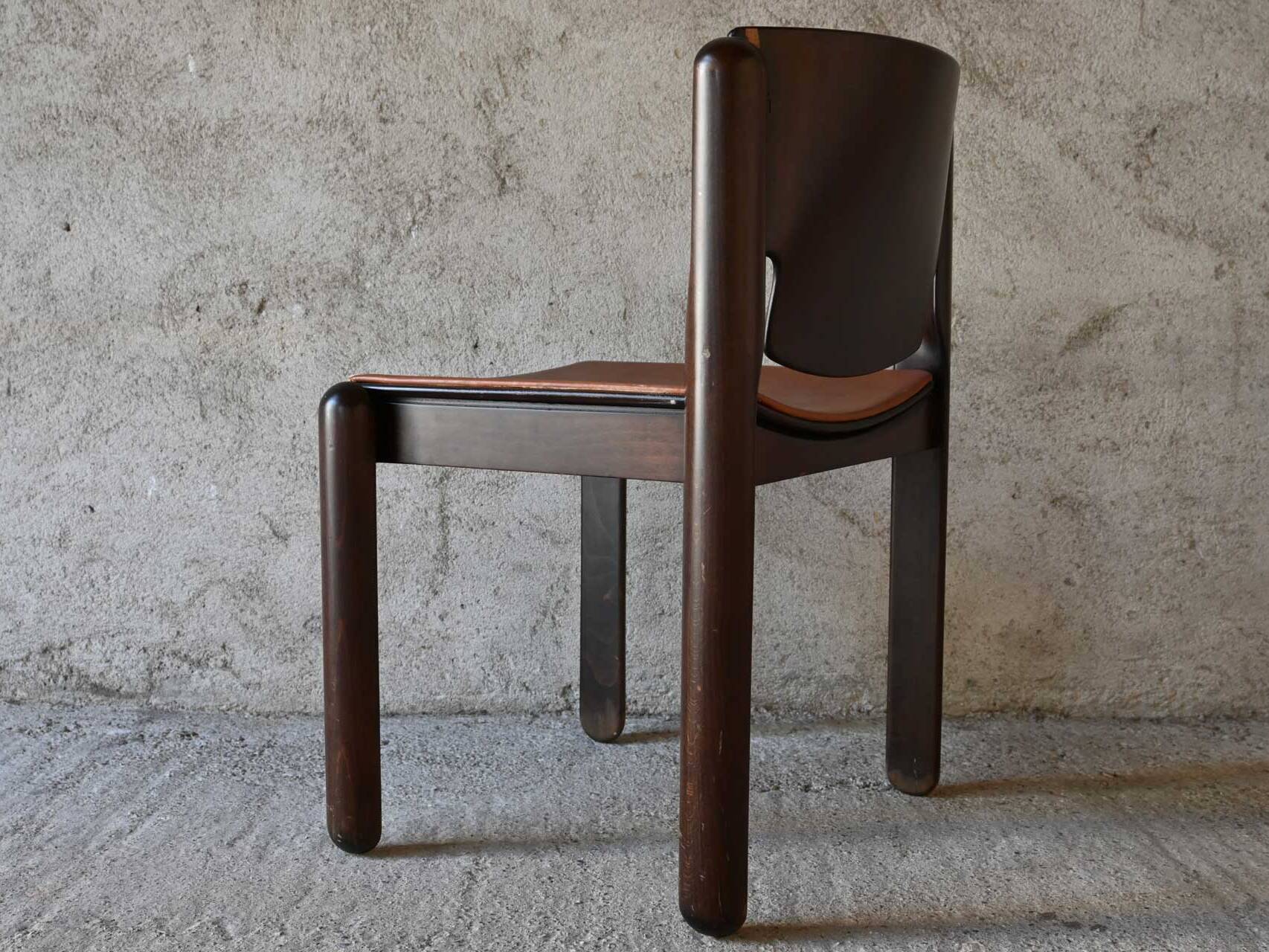 Cassina Vico Magistretti 122 1967